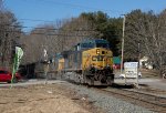 CSXT 470 Leads M426 at Readfield